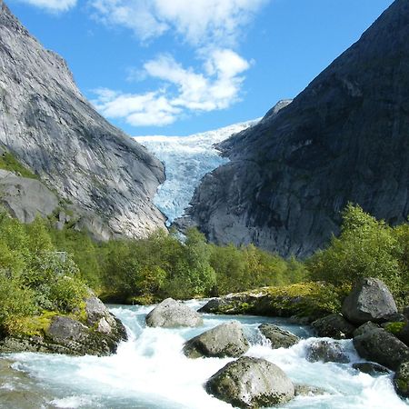 Hotel Briksdalsbre Fjellstove Exteriér fotografie
