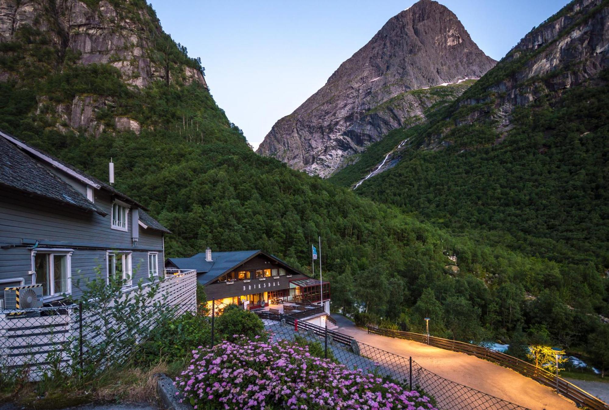 Hotel Briksdalsbre Fjellstove Exteriér fotografie