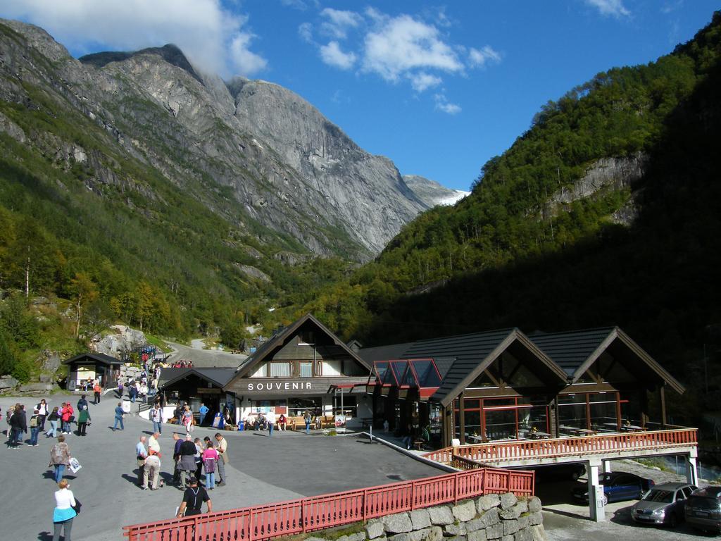 Hotel Briksdalsbre Fjellstove Exteriér fotografie