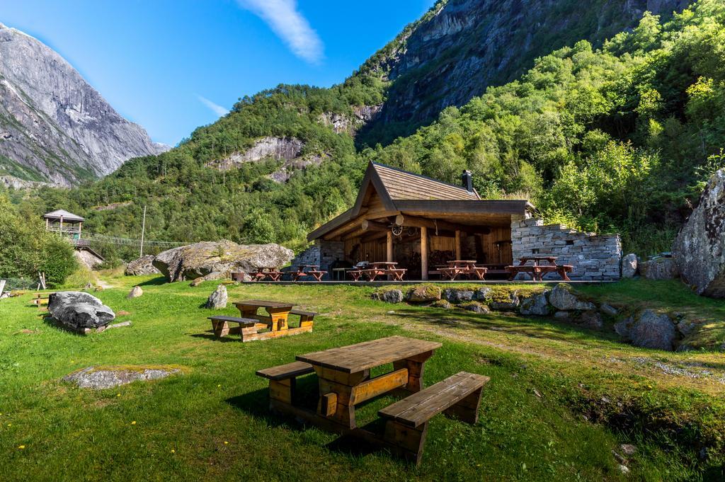 Hotel Briksdalsbre Fjellstove Exteriér fotografie